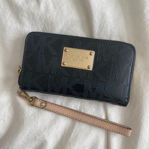 Michael Kores Wallet Wrislet - Black
